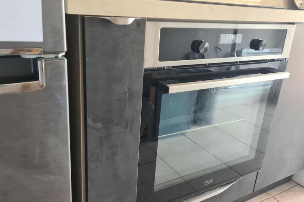 Appartement Vue Mer Sur Les Hauteurs De Nice Bagian luar foto